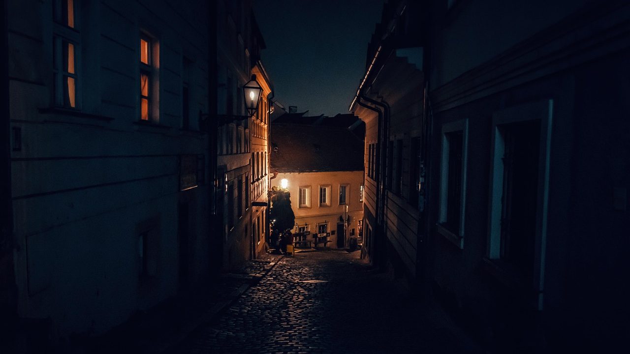 Helovino naktį Vilniaus senamiestyje – šventųjų eisena su žibintais: spalio 31 d. 16 val.