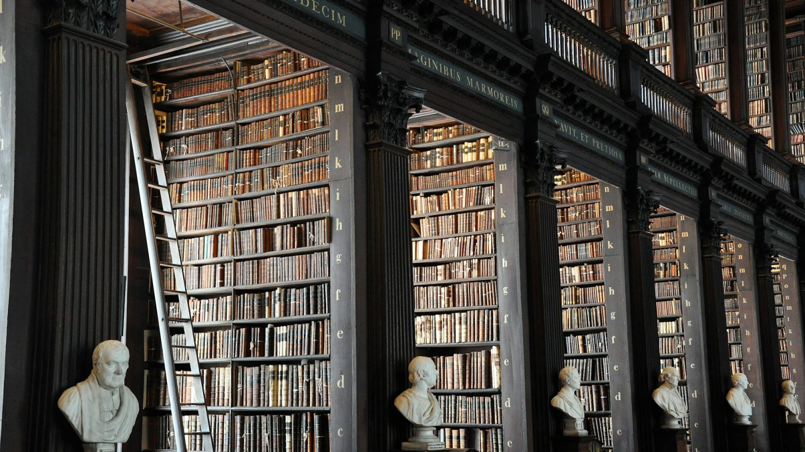 Karo trofėjus, išmestas Lietuvoje už litrą samagono: Rembrandto piešinių paroda Nacionalinėje bibliotekoje