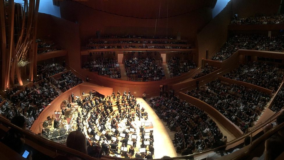 Minimalizmo ikona Steve’as Reichas Vilniuje: trys koncertai Nacionalinėje filharmonijoje nuo spalio 27 d.
