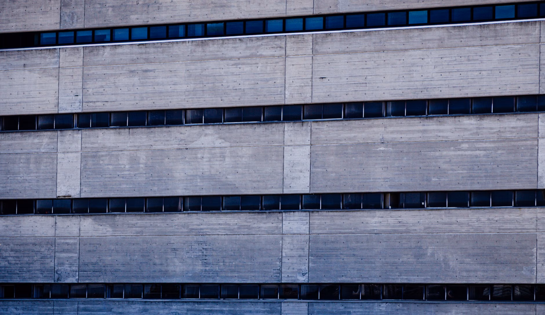 S. Daukanto progimnazijos rekonstrukcija: keturi architektų pasiūlymai, atnaujinta mokykla duris atvertų 2031 m.